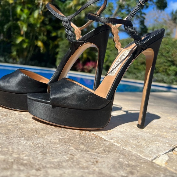 Ferragamo Black Satin Pumps - size 9